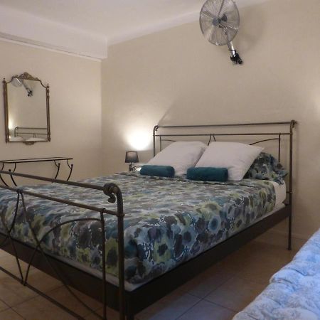 6 Bedrooms Seaview House, Old Town Nizza Kültér fotó