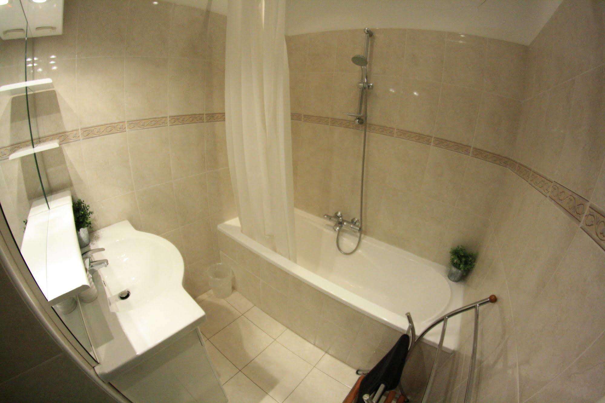 6 Bedrooms Seaview House, Old Town Nizza Kültér fotó